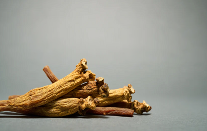 Premium 6-Year-Old Korean Red Ginseng Roots – 300g